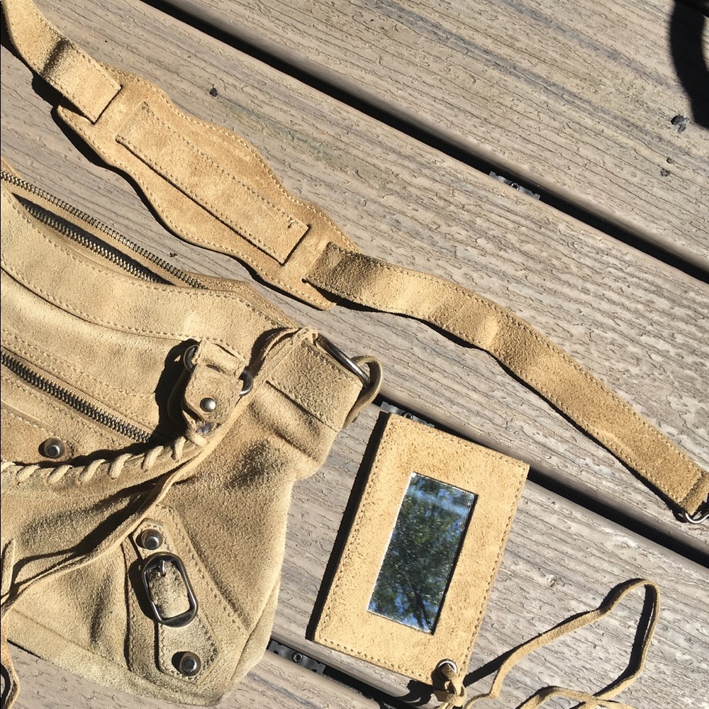 BALENCIAGA TAN SUEDE MOTO BAG - Picture 8 of 10